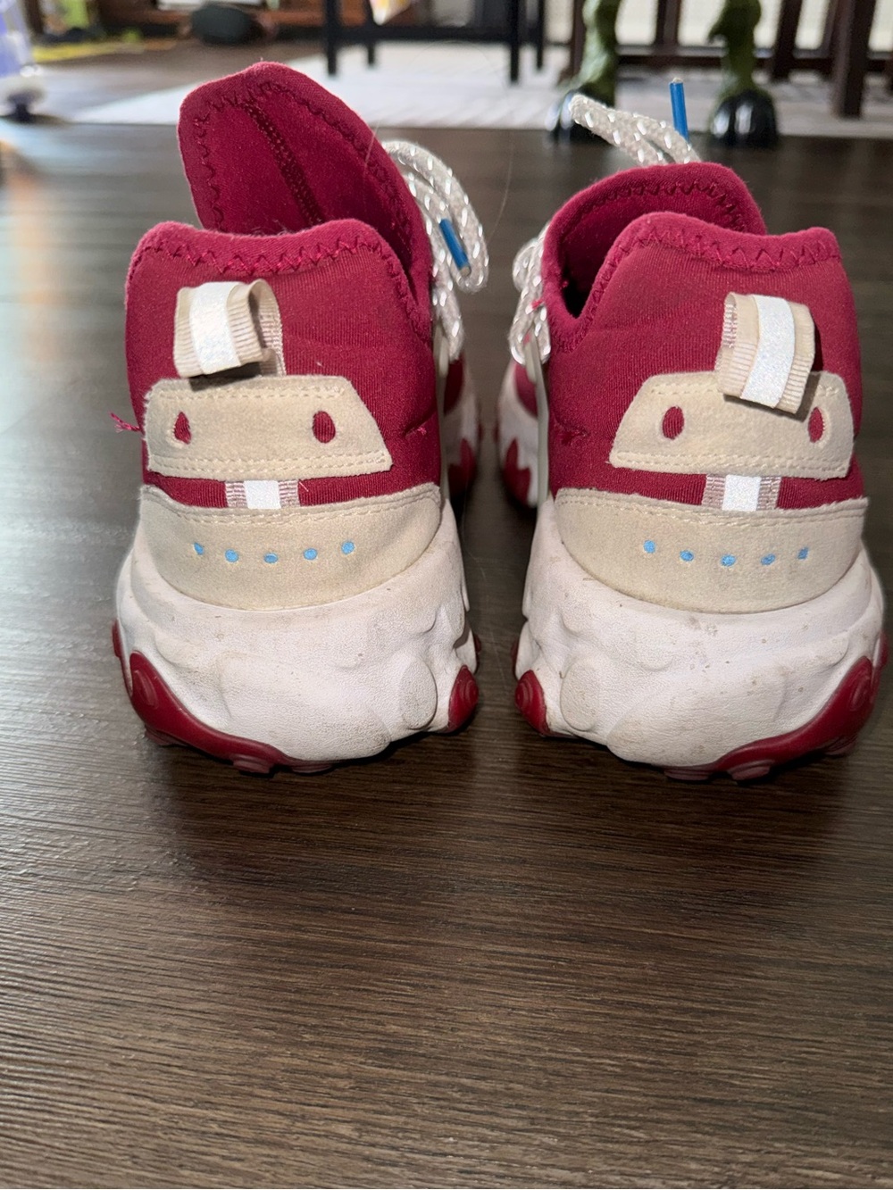Nike Women’s React Presto 'Noble Red' size 10 - Picture 6 of 11